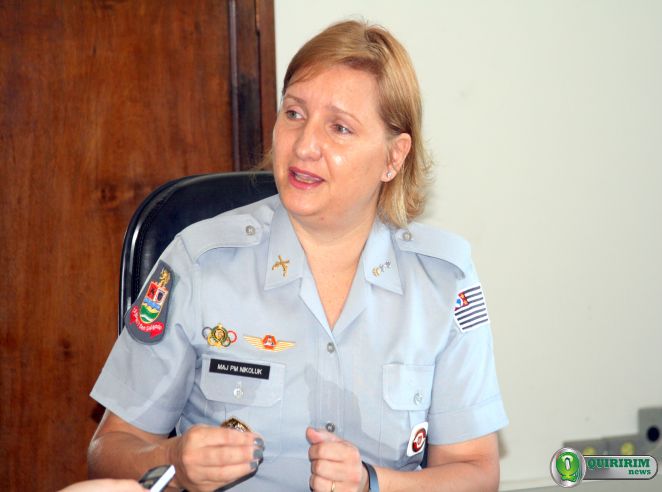 Major do 5 BPMI de Taubat, Eliane Nikoluk, tranquiliza moradores e pede mais integrao entre a polcia militar e a sociedade