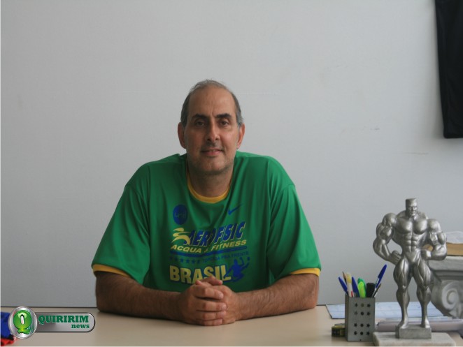 Maur�cio Marques, ex-fisiculturista, instrutor e dono de academia
